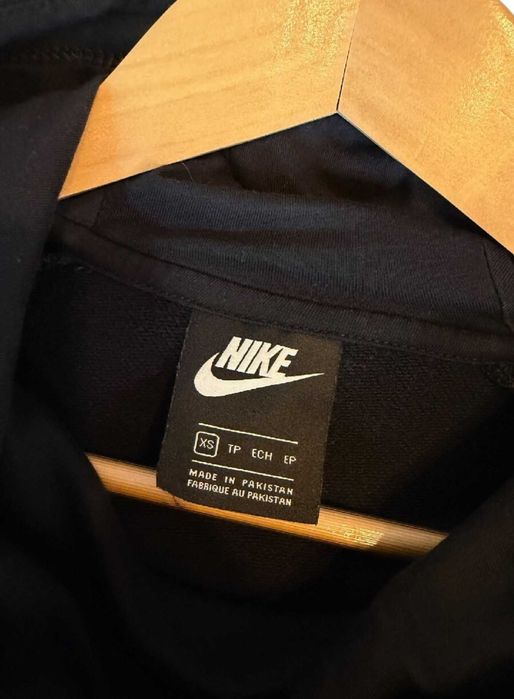 Bluza z kapturem Nike czarna XS