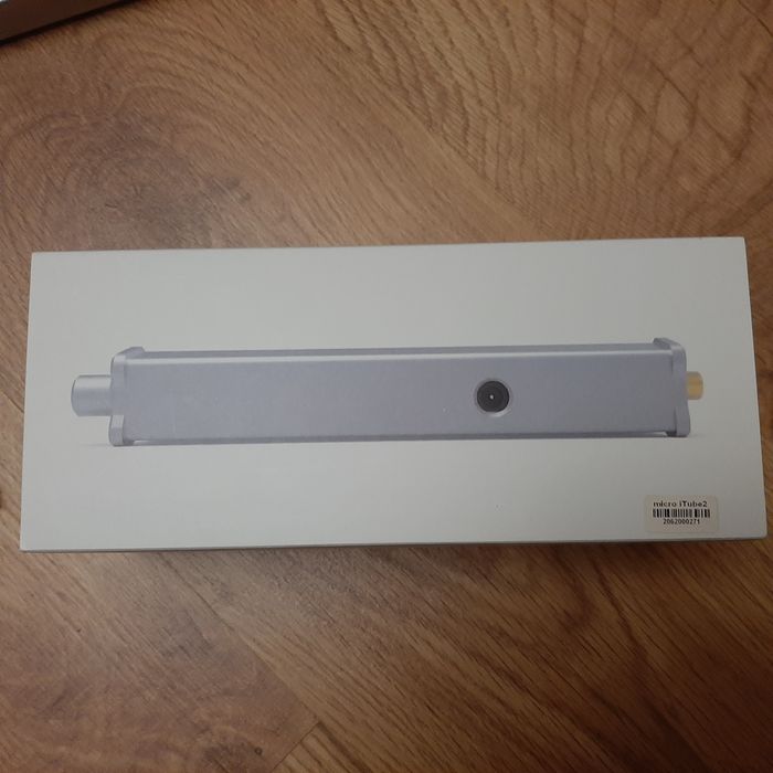 IFI Audio pre amplificador valvulado