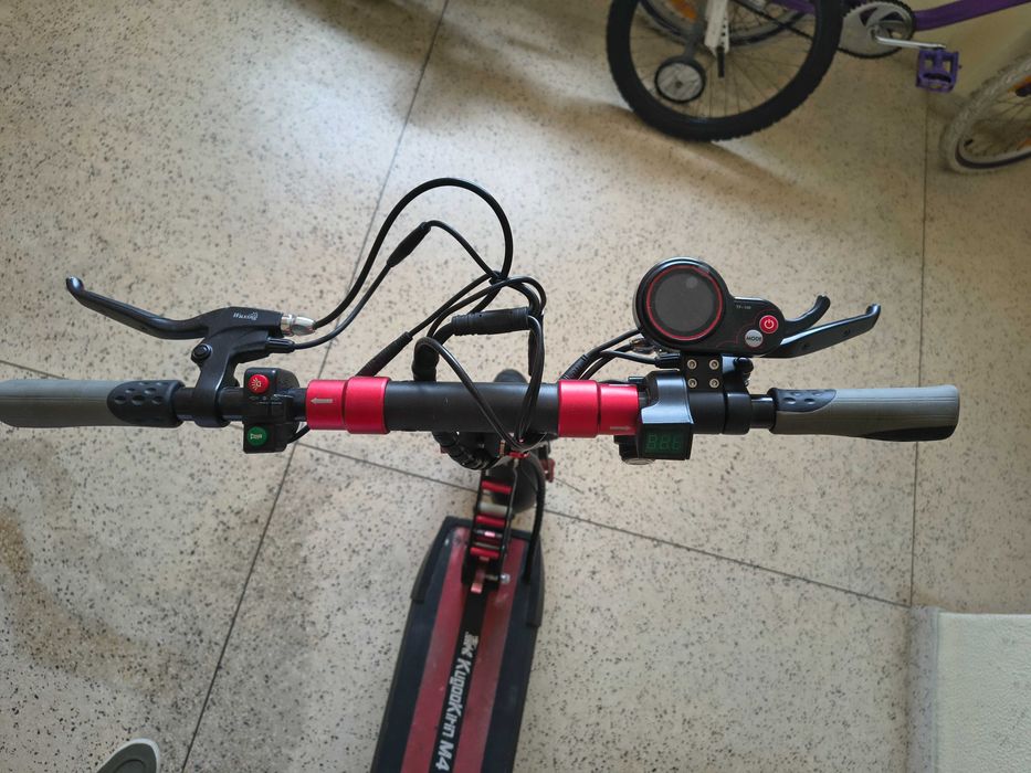 Trotinete Kukirim M4