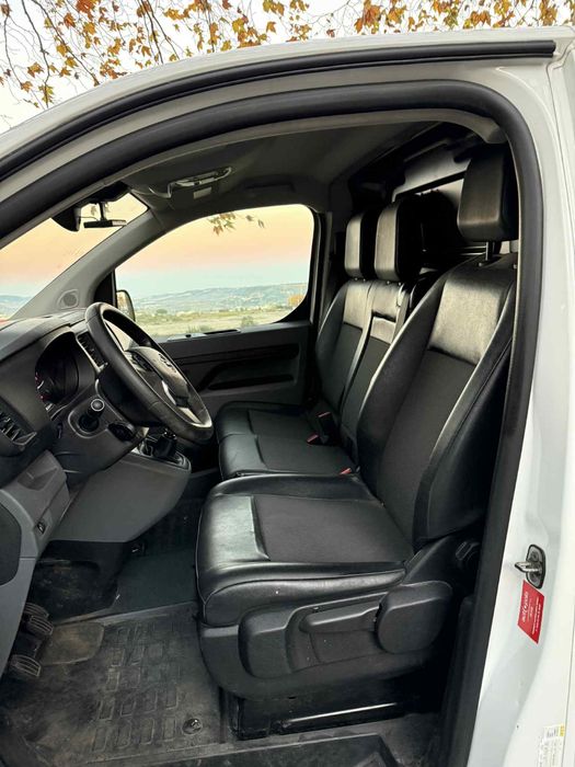 Opel vivaro 2021 1.6 cdti