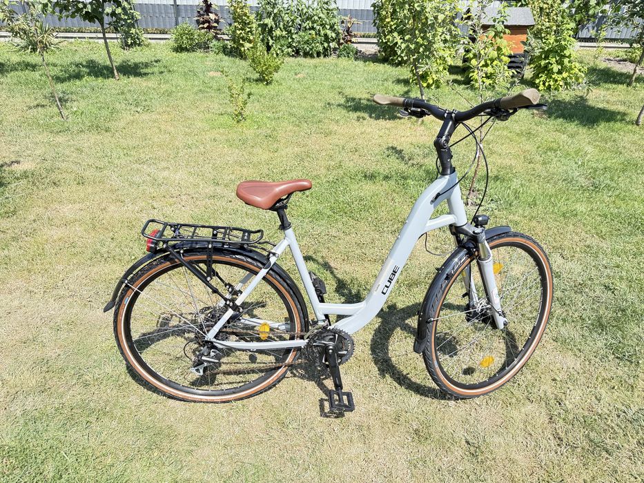 Damski rower  Cube touring  kola 28