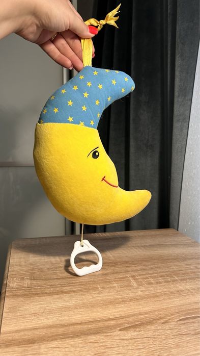 Підвіска музична місяць іграшка музична для новонароджених над ліжечко