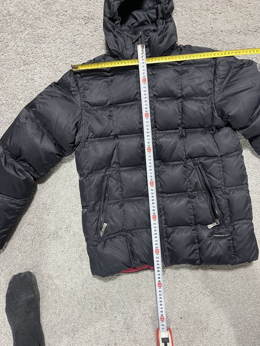 Продам легкий пуховик