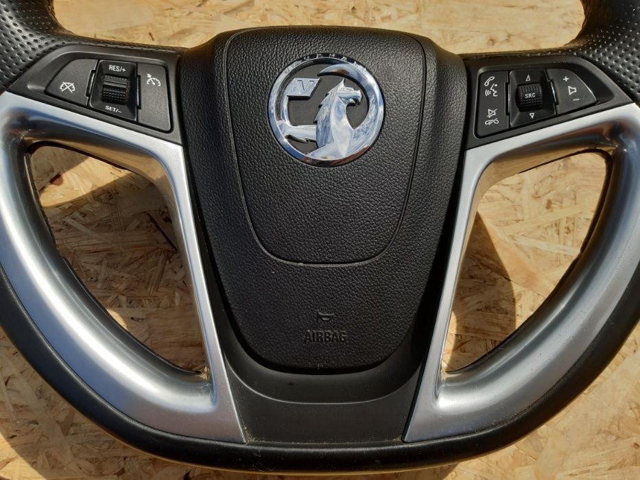 Kierownica Opel Insignia OPC