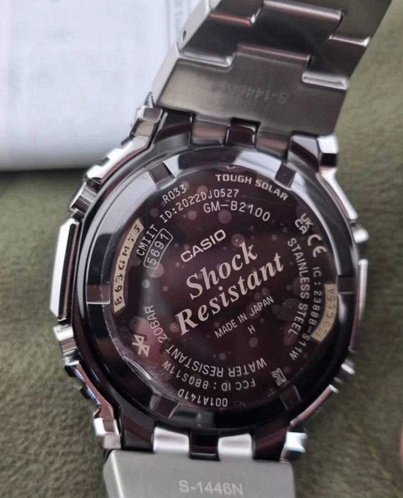 Часы наручные мужские Casio G-Shock GM-B2100D-1A