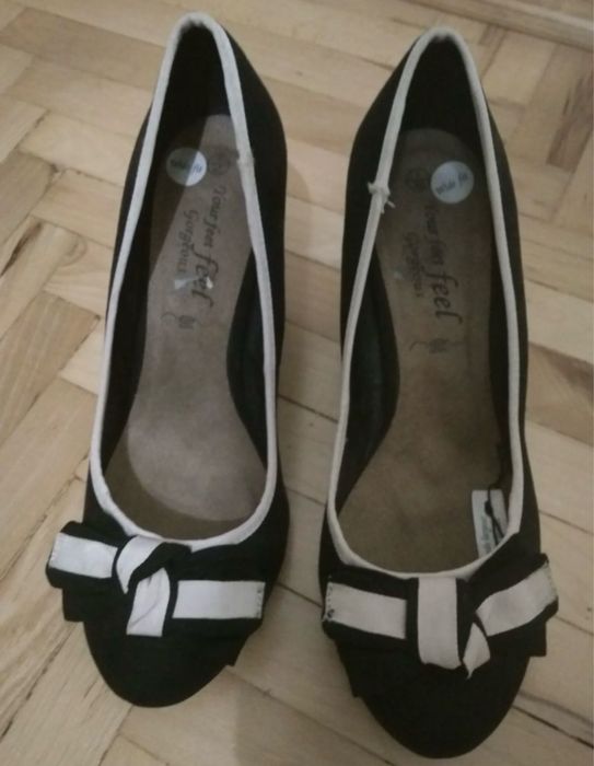 Туфлі  нові