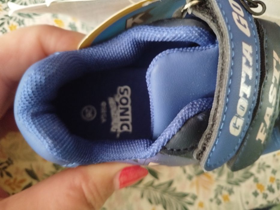 Buty dla chłopca na rzepy Sonic rozmiar 26 Nowe