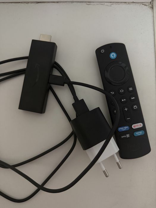 Amazon Fire TV Stick 3. Gen | Pilot Alexa | Stan Idealny!