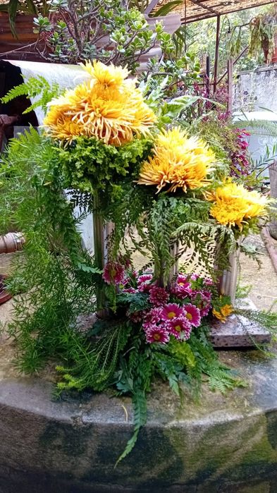 Suporte de granito c/ tubos Inox Floreira