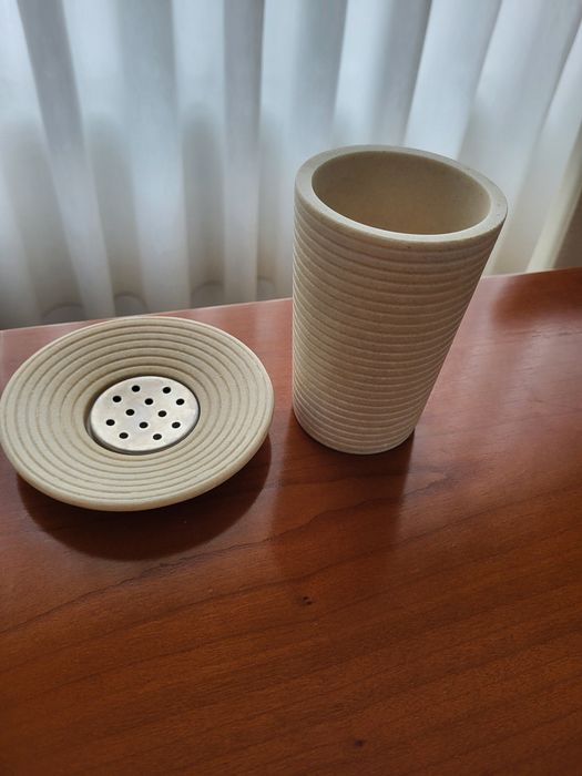 Soap Dish + Toilet Cup - NEW