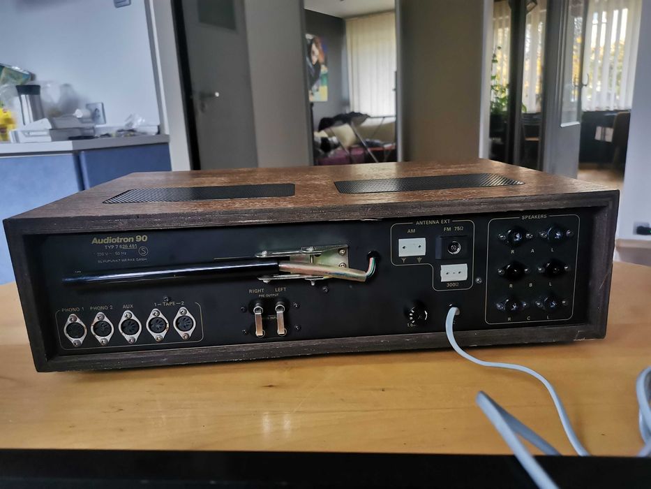 Amplituner BLAUPUNKT Audiotron 90