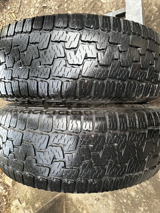 Шини 265/65 R18 Pirelli , резина хороший стан