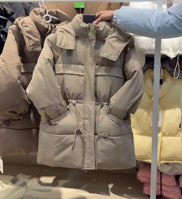 Жіноча куртка куртка