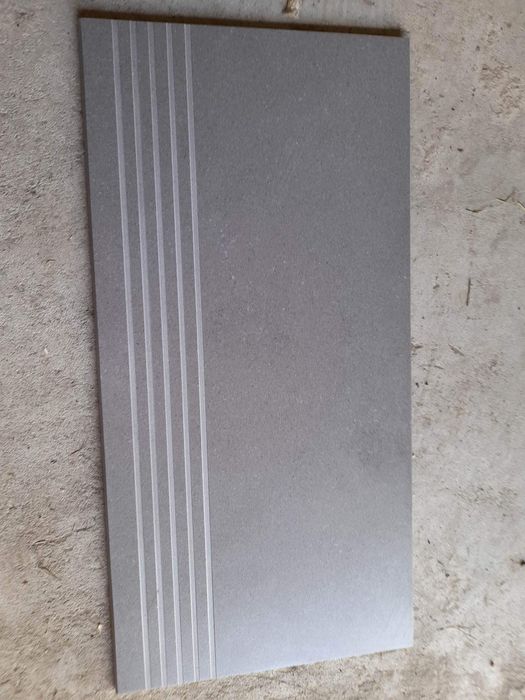 Sprzedam płytki gresowe