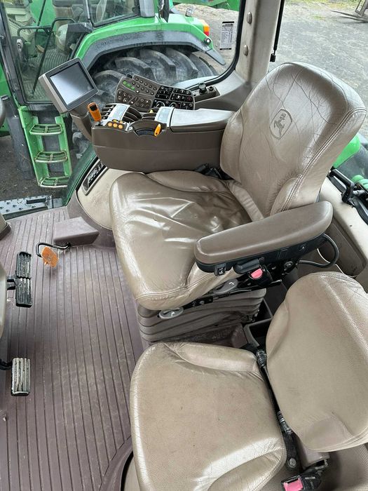 Трактор John Deere 7215R,Е23 тільки привезений з за кордону