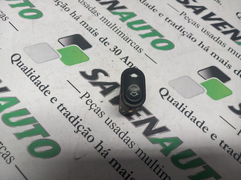 Comando / botão / interruptor vidros trás esquerdo FORD Fiesta V (JH_,
