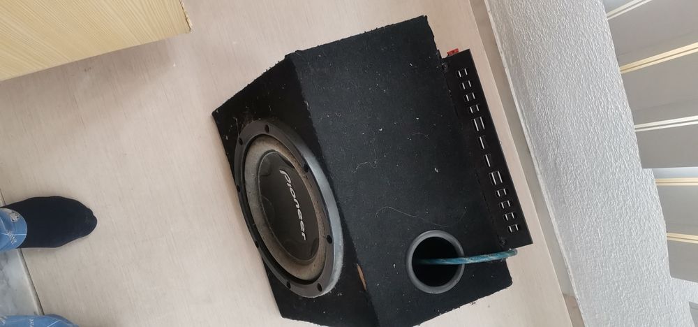 Amplificador + subwofer