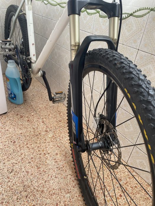 Bicicleta Rockrider 8.2