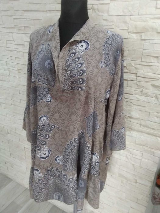Bluzka oversize wiskoza z falbankami rekaw 3/4 szara