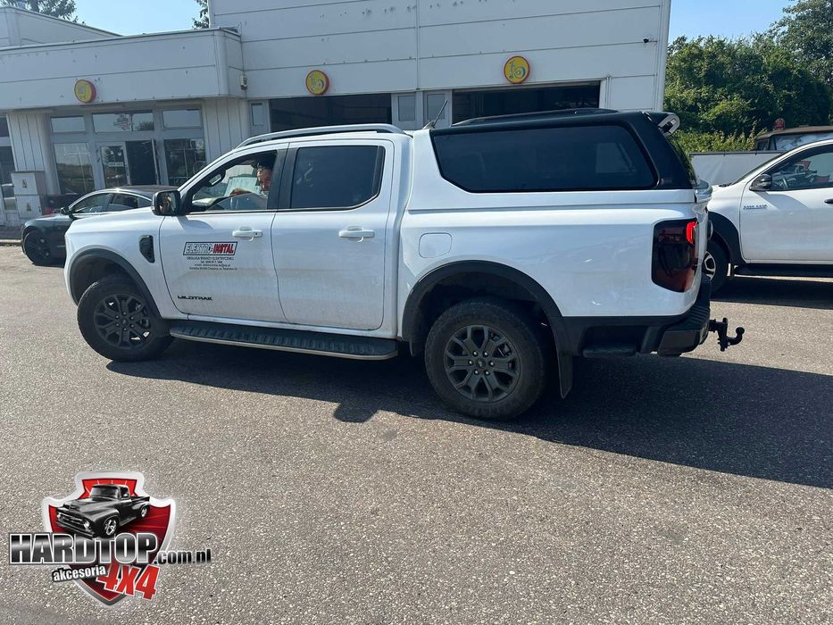 Zabudowa PREMIUM HARDTOP Ford Ranger 2023+ VENTURE Szyby