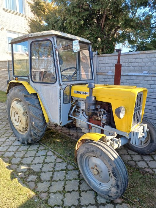 Ciągniki Ursus C328/C330 na dowodzie rejestracyjnym