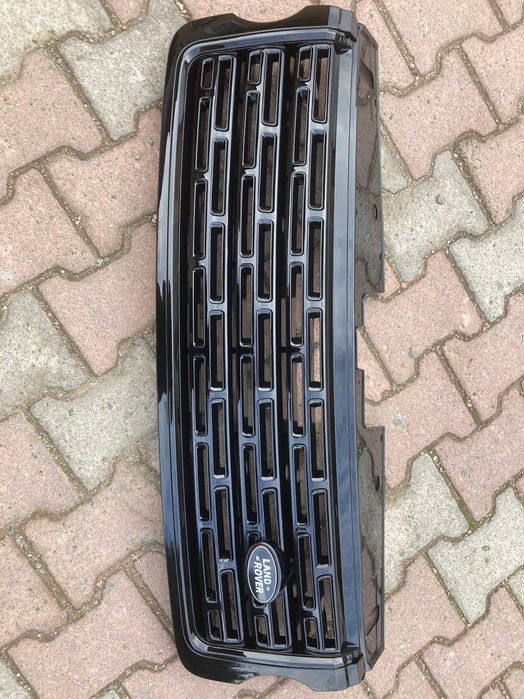 Решетка Радиатора Full Black RANGE ROVER VOGUE 2013-2017 год.