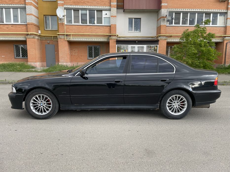 Продам  Бмв е39 525 бенз
