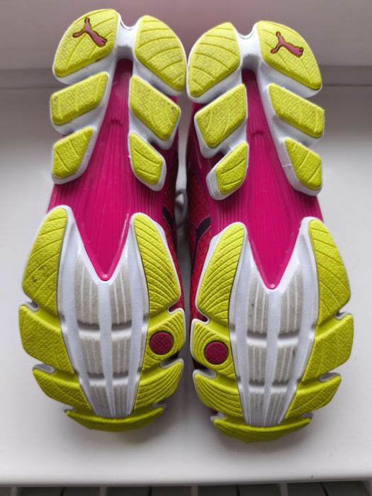 Buty sportowe Puma fitness rozm 37,5