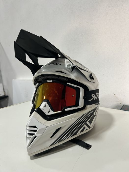 Capacete acerbis