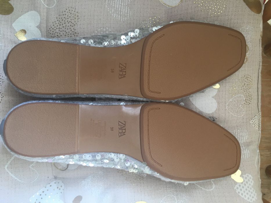 ZARA balerinki srebrne z cekinami 38