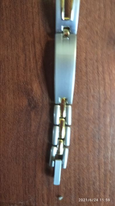 Женские  наручные часы