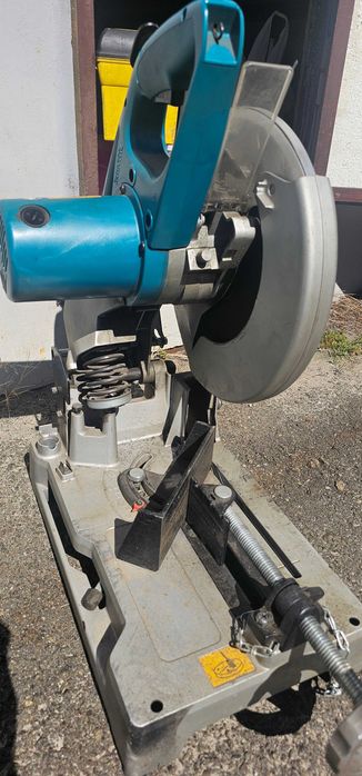 Монтажна пила Makita LC 1230