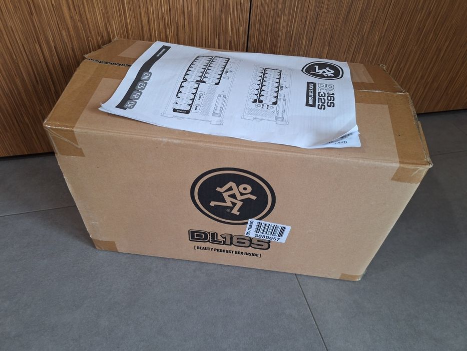 Mesa mistura digital Mackie DL16s