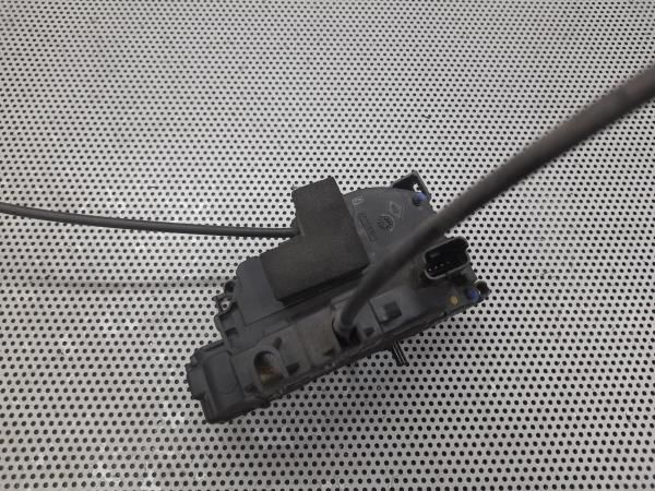 Fechadura / fecho porta trás esquerdo RENAULT Clio III (BR0/1, CR0/1)