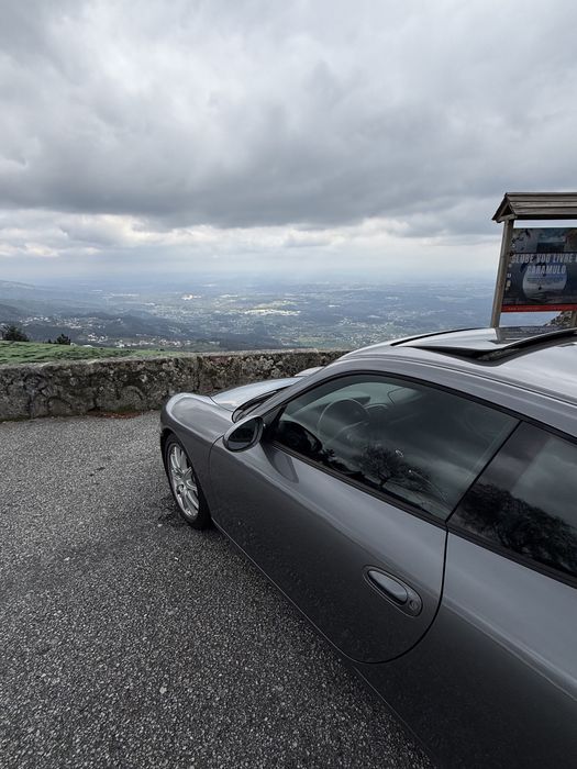 Porsche 996 Carrera 4