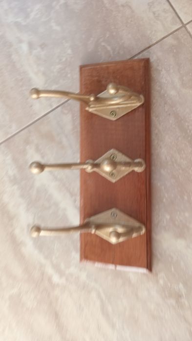 Винтажная вешалка 70х