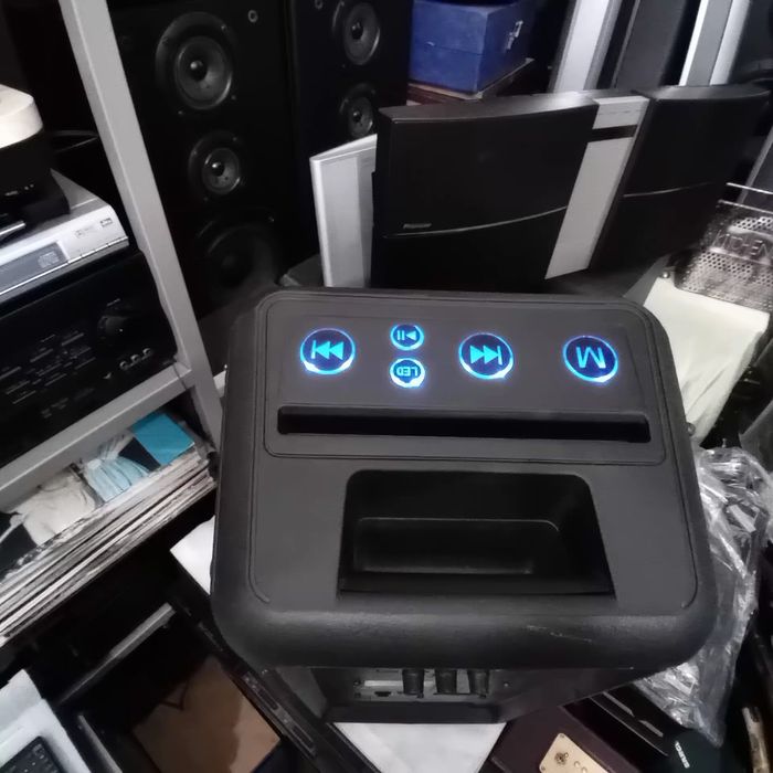 Coluna portátil Idance