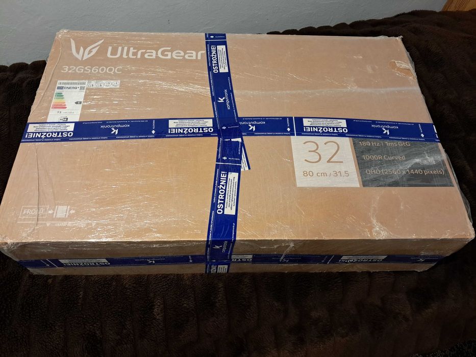 Monitor LG UltraGear 27GS60QC 32''