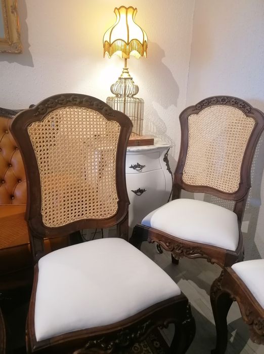 Conjunto de 8 oito antigas Cadeiras, estilo Luís XV.  Veludo Palhinha