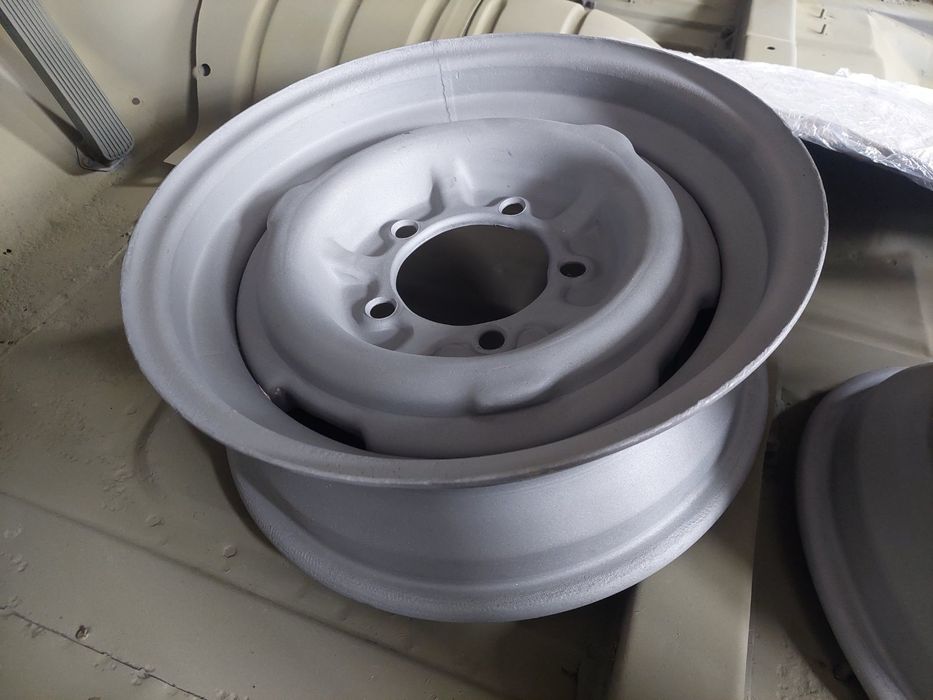 Диск ГАЗ 21  Волга 21  Звезда Зірка 1 серія клепанний