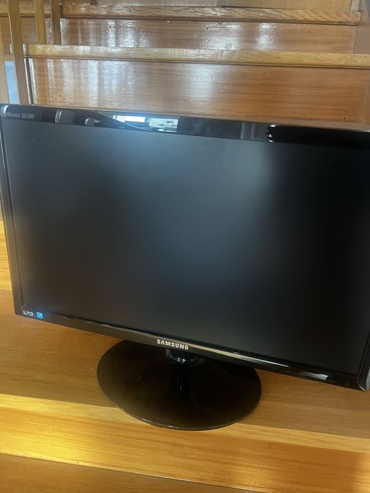 Samsung monitor….