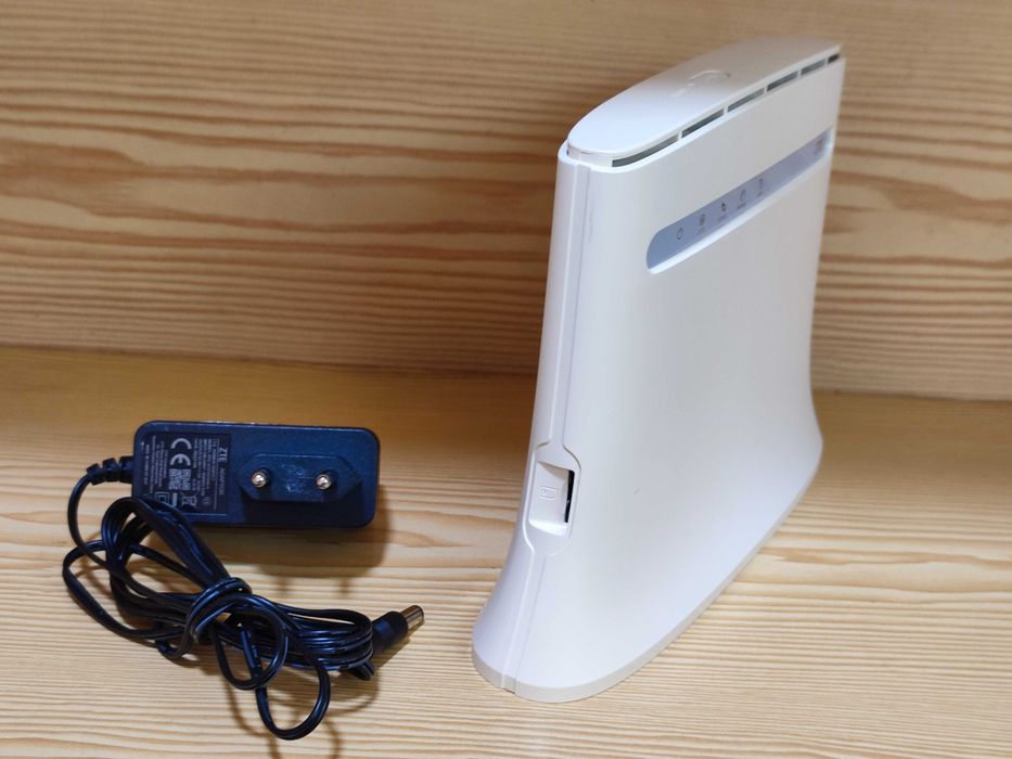 Router ZTE 4G MF283U com entrada SIM