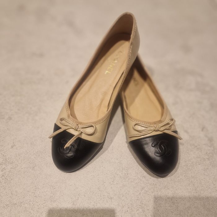 Baleriny Chanel  beżowo czarne rozmiar 37 wkładka 23cm