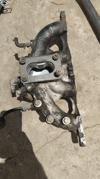 Впускной выпускной коллектор Ford sierra