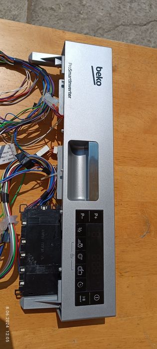 Panel do zmywarki beko DFS 28020X