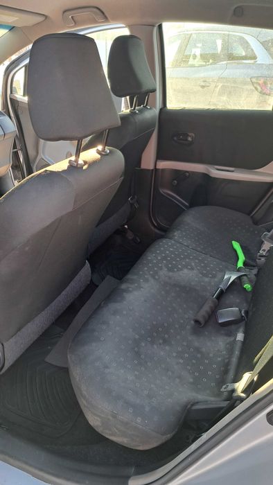 Sprzedam TOYOTA YARIS 2007 ROK