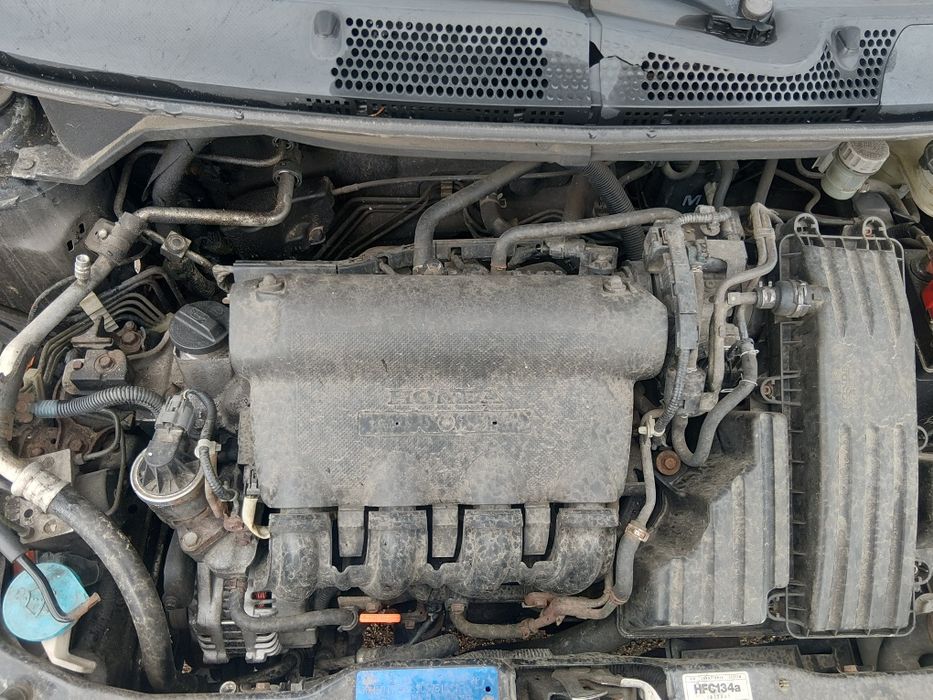 Honda jazz 1.3 na części