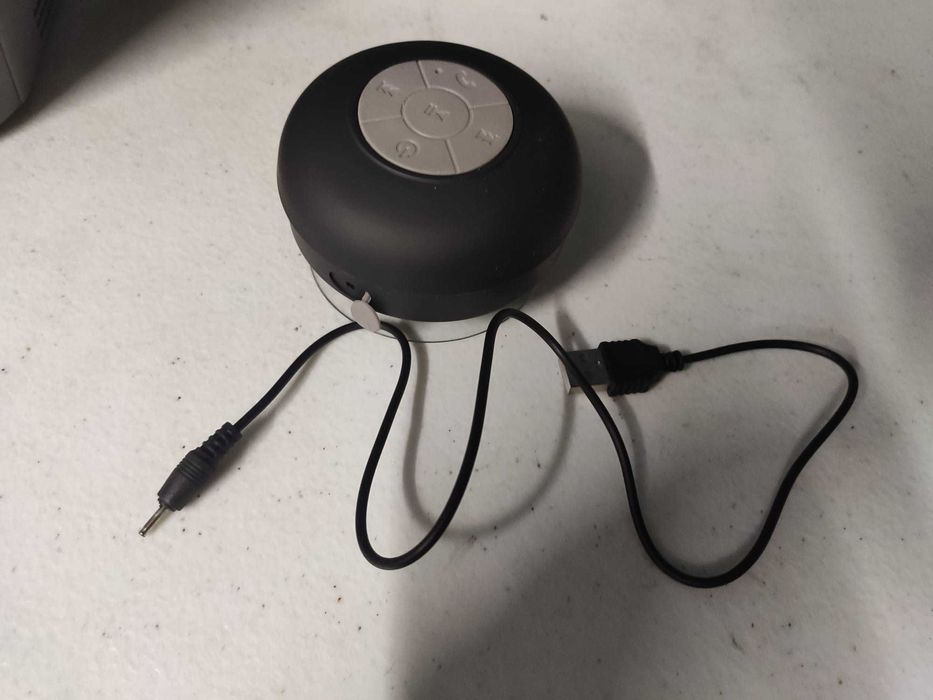 Coluna bluetooth impermeável (NOVA)