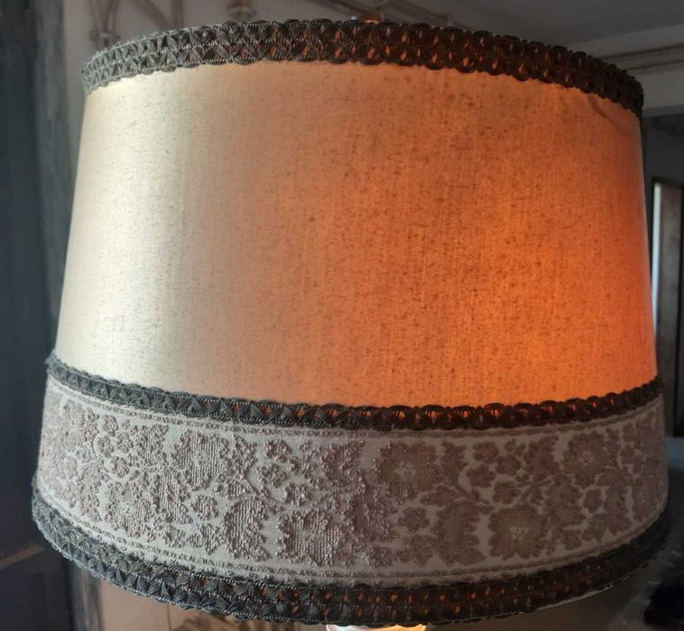 Candeeiro de pé Vintage de madeira maciça torneada anos 50/60