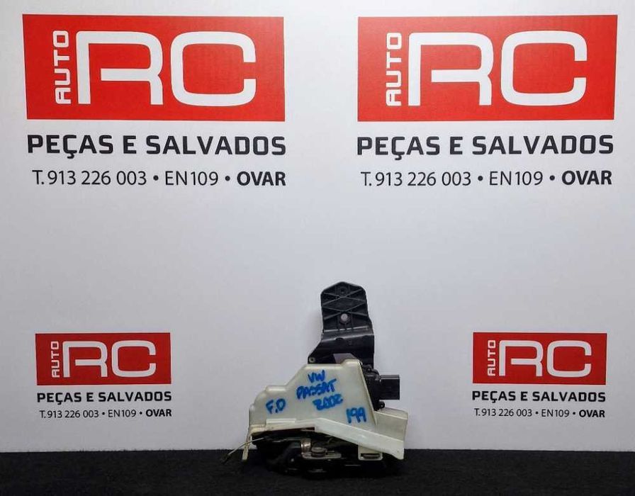 Fechadura / Fecho Porta Frente Direito VW PASSAT B5.5 (3B3) ano 2002